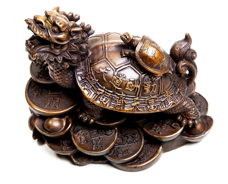 辦公寫(xiě)字臺(tái)風(fēng)水詳解，什么擺件能提升事業(yè)運(yùn)？(圖1)